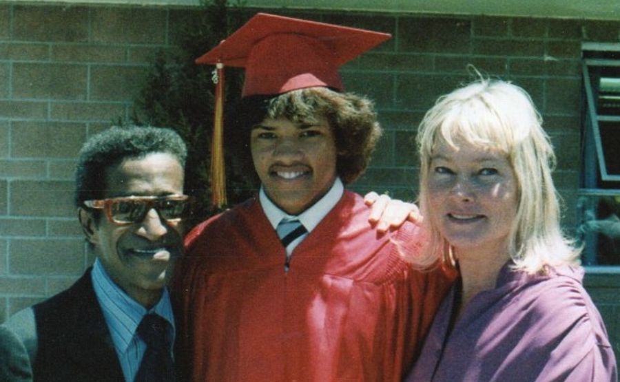 Mark Sydney Davis: The Man Who Inherited a Last Name But Never Chased the Spotlight