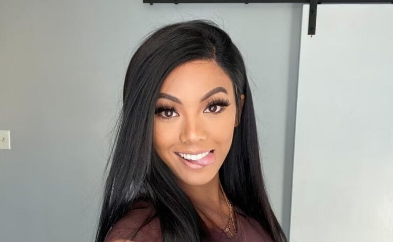 Sophie Van Meter: The Girl Who Made "Exotic in the Midwest" a Whole Thing