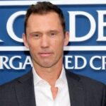 Jeffrey Donovan: The Guy Who Grew Up With No Electricity and Ended Up Playing Both Kennedy Brothers
